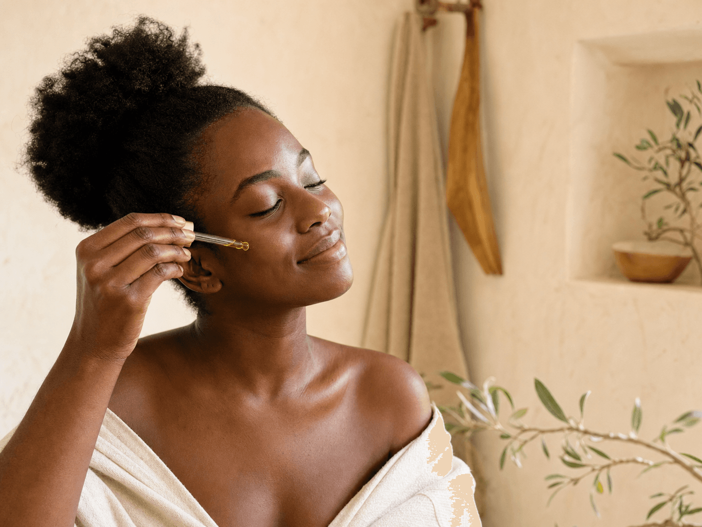 A calm Orami facial oil ritual